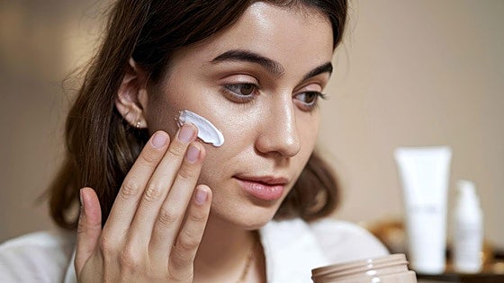 Aemps orders three creams marketed as cosmetics be withdrawn from market in Spain due to possible health risks