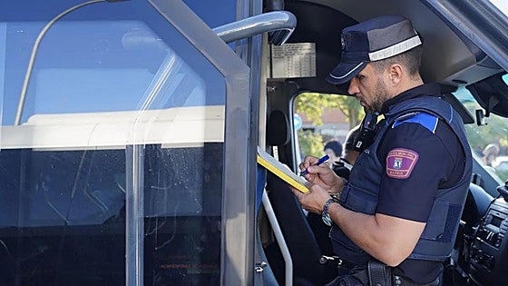 Police stop bus driver in Spain who was carrying too many passengers and driving under the influence of drugs