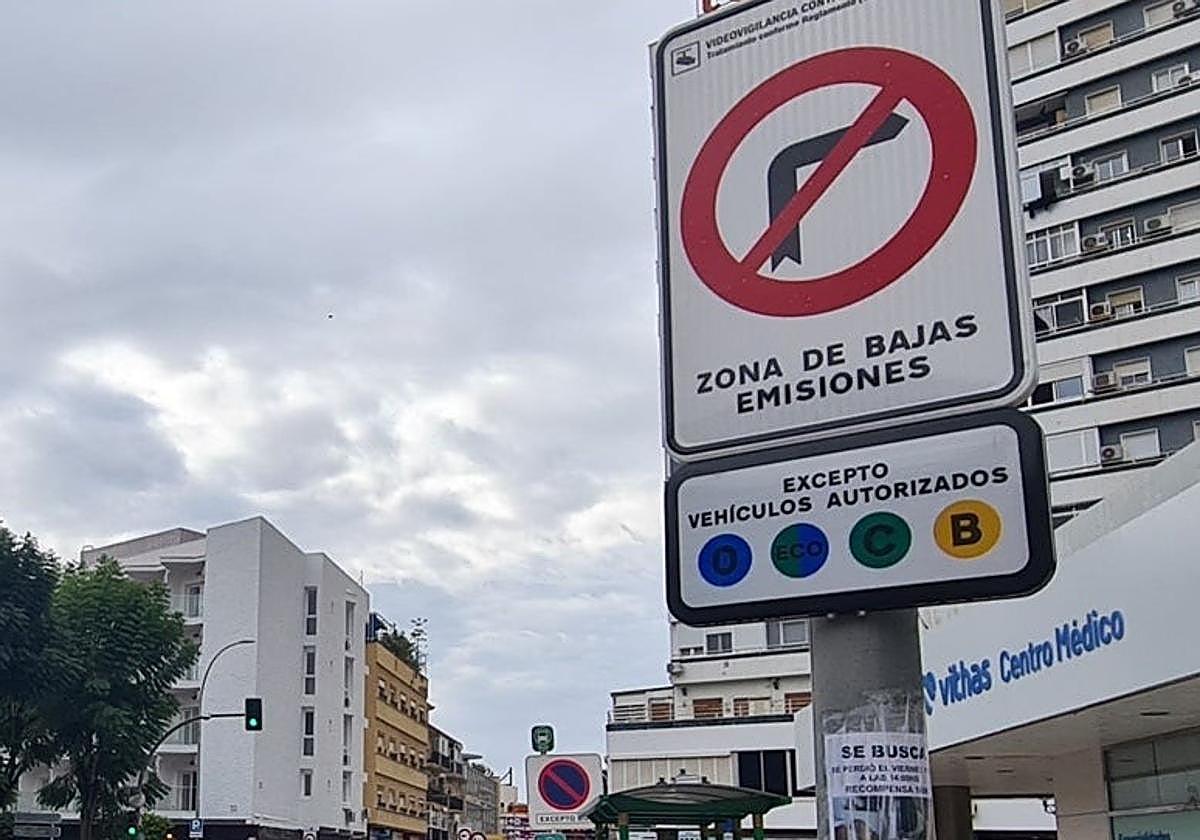 Driver faces 6,000-euro fine for tampering with number plate to 'dodge cameras' in Spanish city's new low emission zone