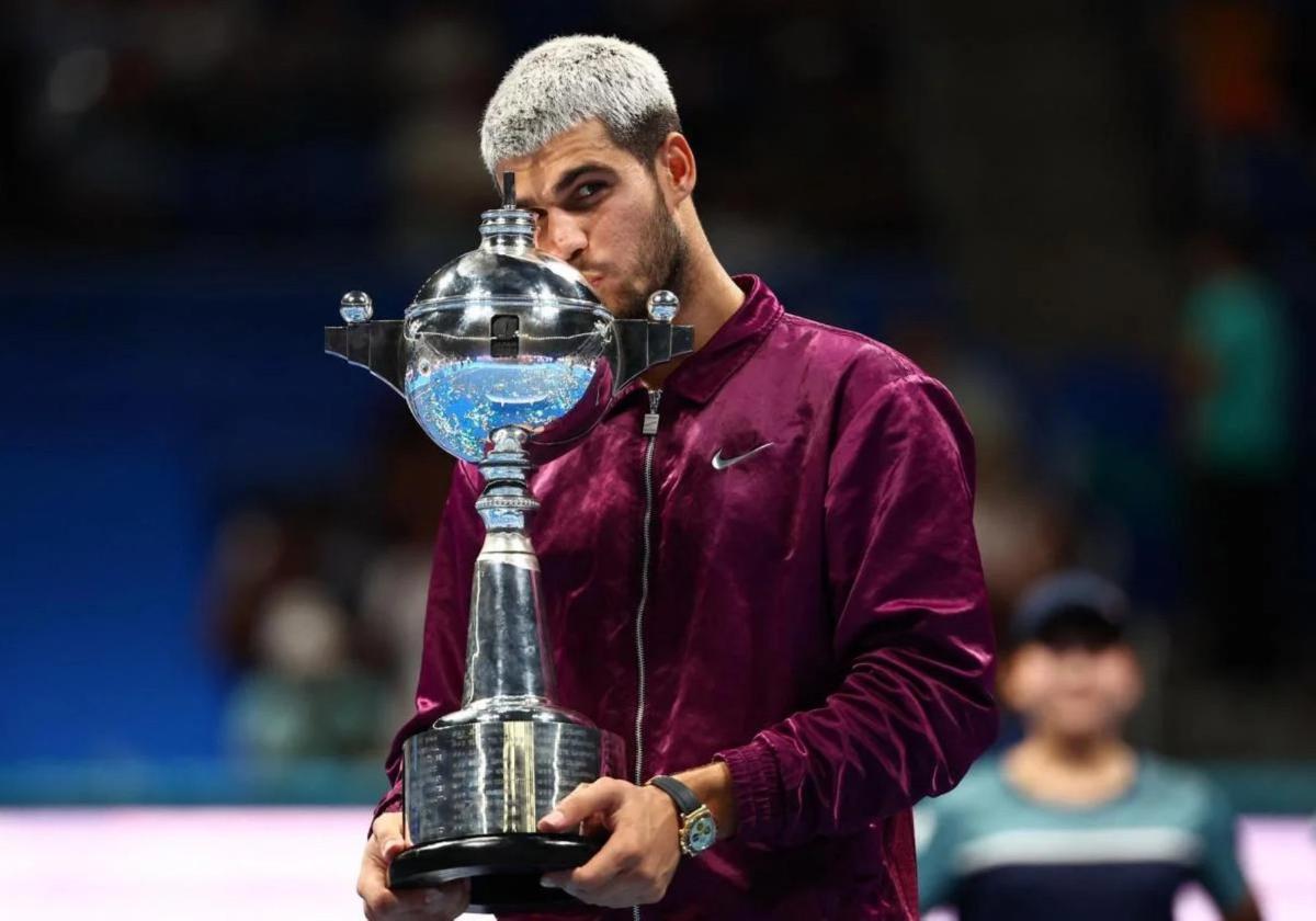 Spain's Carlos Alcaraz wins Tokyo title but ranking top spot now at risk