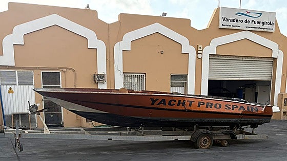 Engine explosion investigated as possible cause of tourist boat fire in Fuengirola