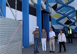 The mayor of Marbella visits the site.
