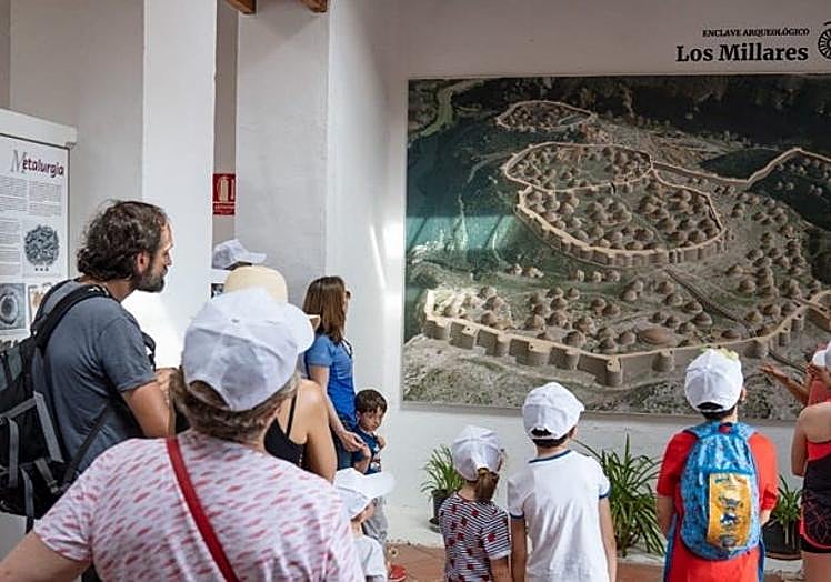 Visit to the Los Millares interpretation centre
