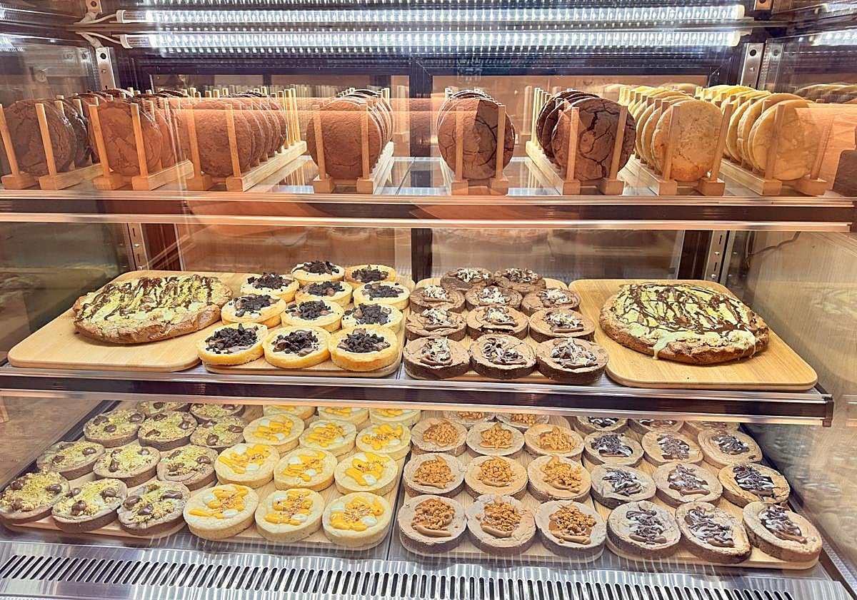 Imagen principal - The chocolate brownies you have to try in the capital of the Costa del Sol