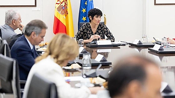 Government proposes an increase to self-employed contributions of between 10 and 200 euros a month