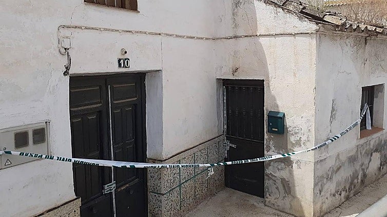 One of the accused changes plea to guilty before robbery and murder trial starts in Malaga