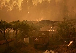 Forest fire in Carballeda de Avia (Orense).
