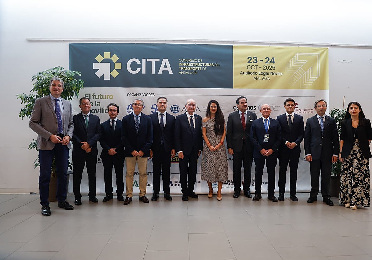 The congress organisers and authorities.