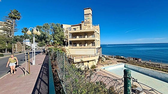Justice opens door to shopping centre project in the Marymar building in Benalmádena
