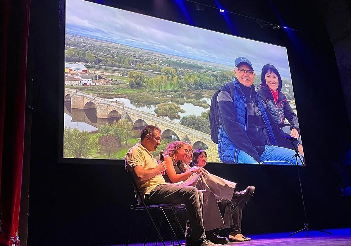 Some of the participants in the tribute in memory of the victims of the dana.