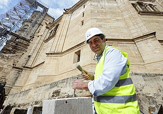 Francisco Aguilera is the stonemason working on the roof of the Cathedral.