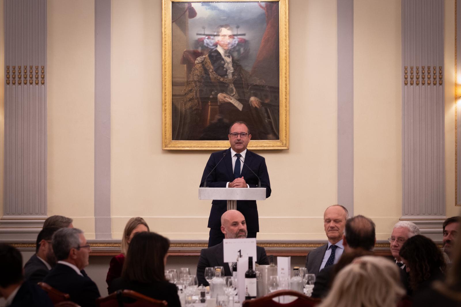 SUR in English at the World Travel Market in London, in pictures