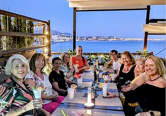 Taking steps towards a healthy lifestyle on the coast while raising funds for cancer awareness