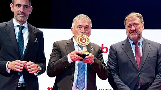 Founder of iconic El Pimpi in Malaga wins top national honour