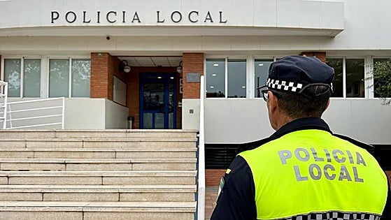 Illegal cannabis smoking club in Fuengirola closed down and owner arrested