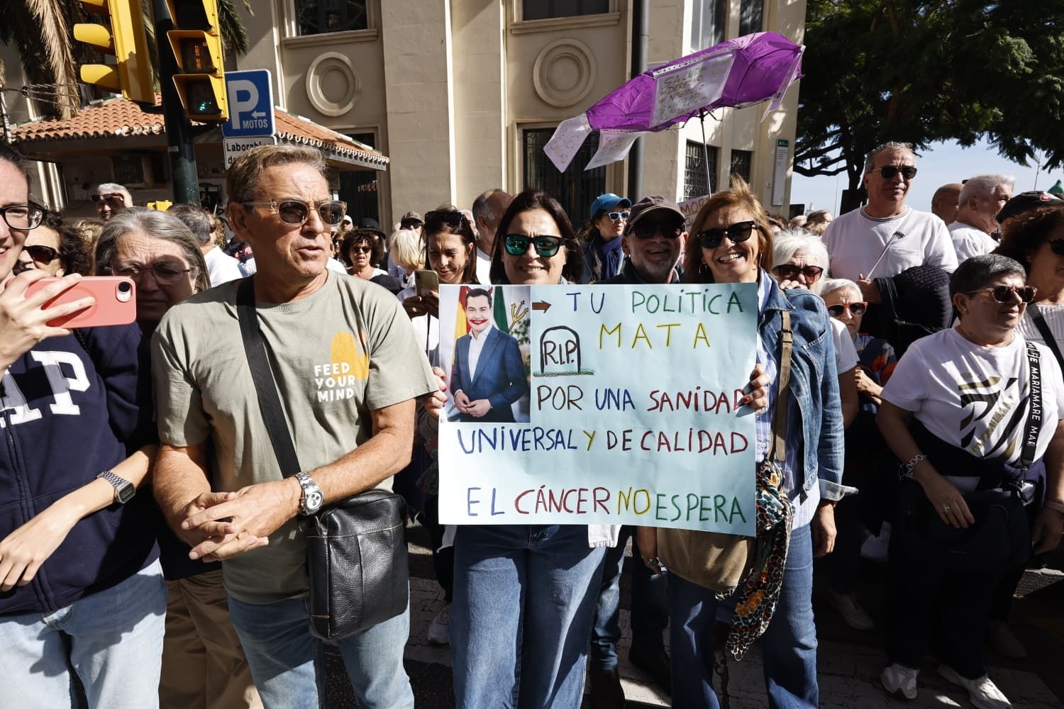 Thousands of people march through Malaga city centre in defence of public healthcare, in pictures