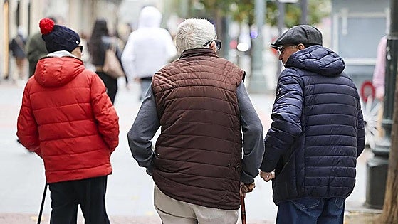 Government 'will have to inject more and more money' to guarantee pension payments in Spain: this is why
