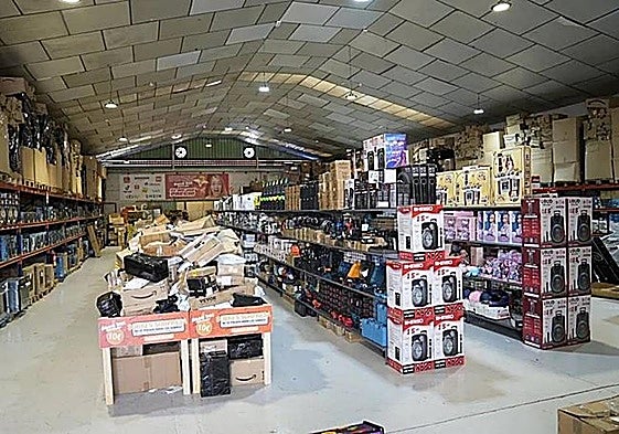 The Boom Box warehouse is located in the Guadalhorce industrial area.