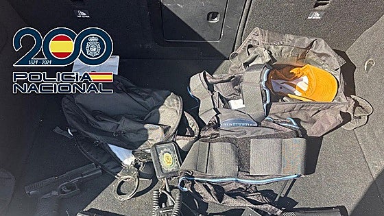Serving Marbella police officer and former colleague detained for armed robbery and attempted kidnapping