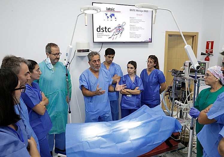 A photo from the DSTC course.