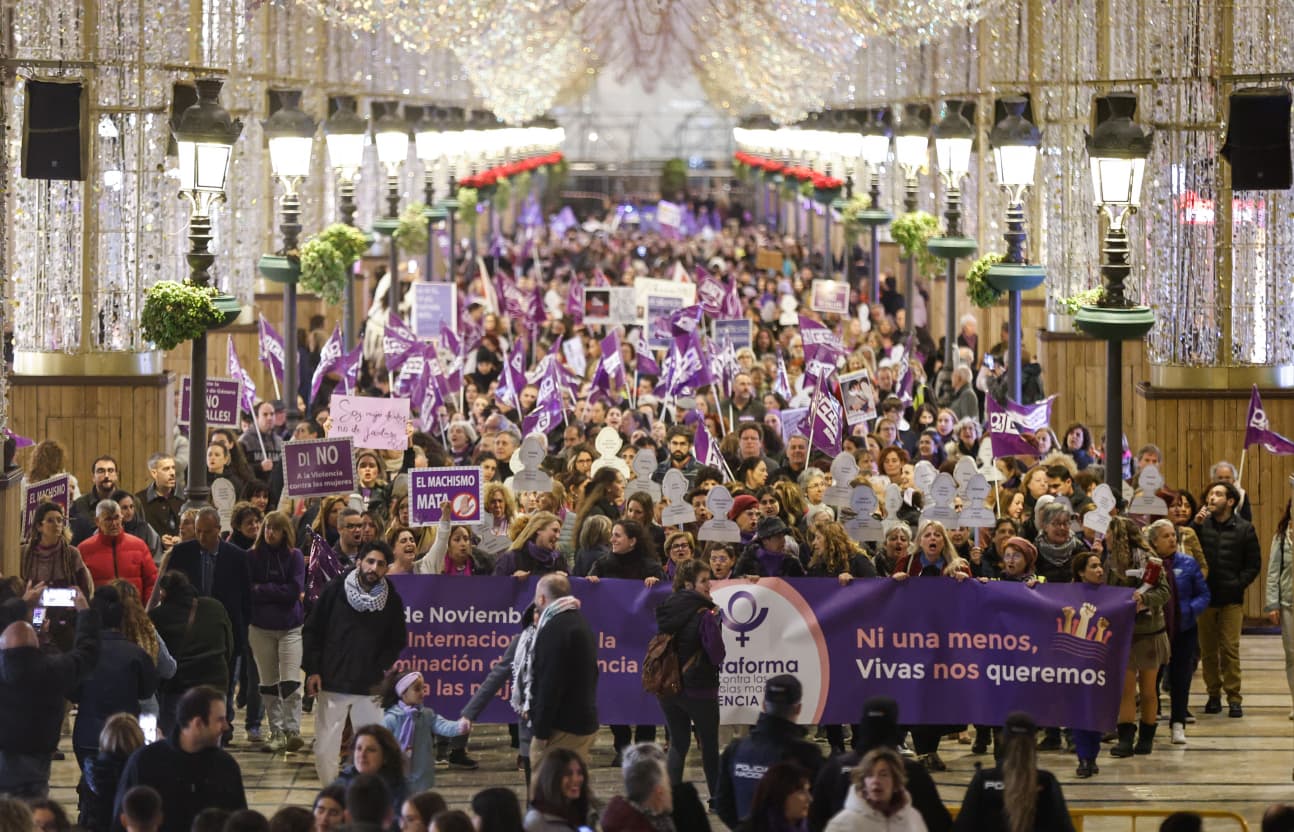 Malaga raises its voice against gender-based violence and denialism