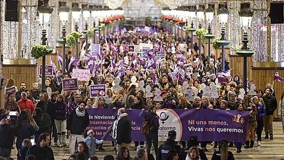 Malaga raises its voice against gender-based violence and denialism
