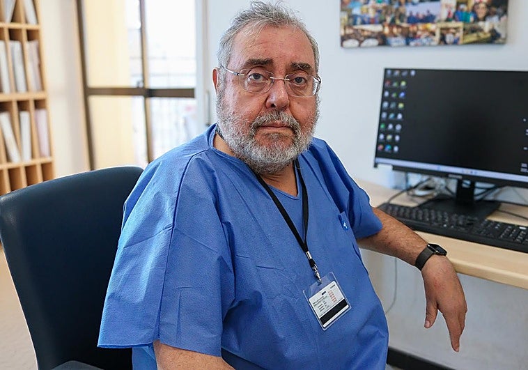 Врач из Малаги о ВИЧ: пациенты стареют, диагностика задерживается