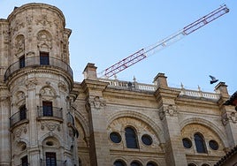 Appearance of the new balustrade on the north façade of the church.