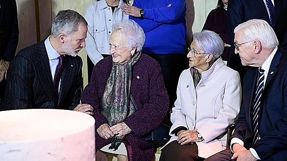 An especially historic ceremony to remember the victims of the bombing of Gernika