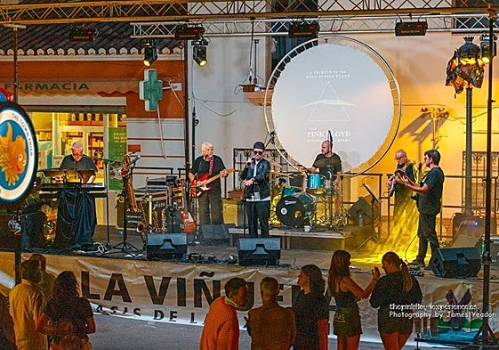 Psychedelic sound of Pink Floyd shines on in Malaga