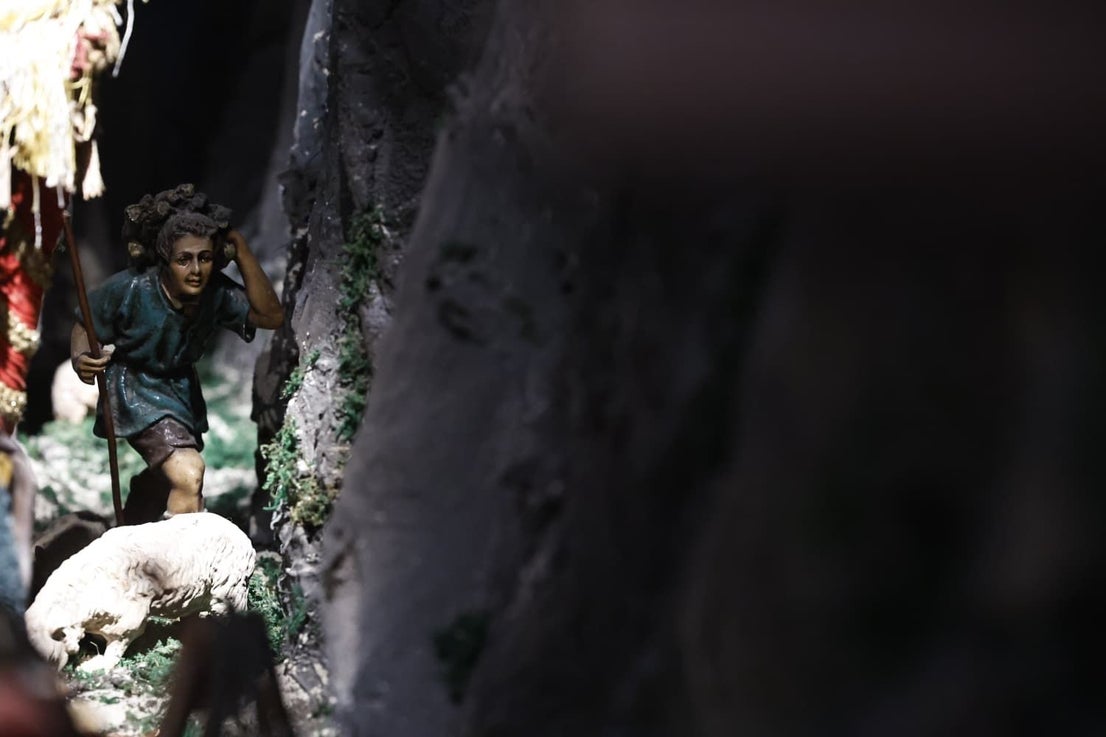 Nativity scenes around the city in pictures