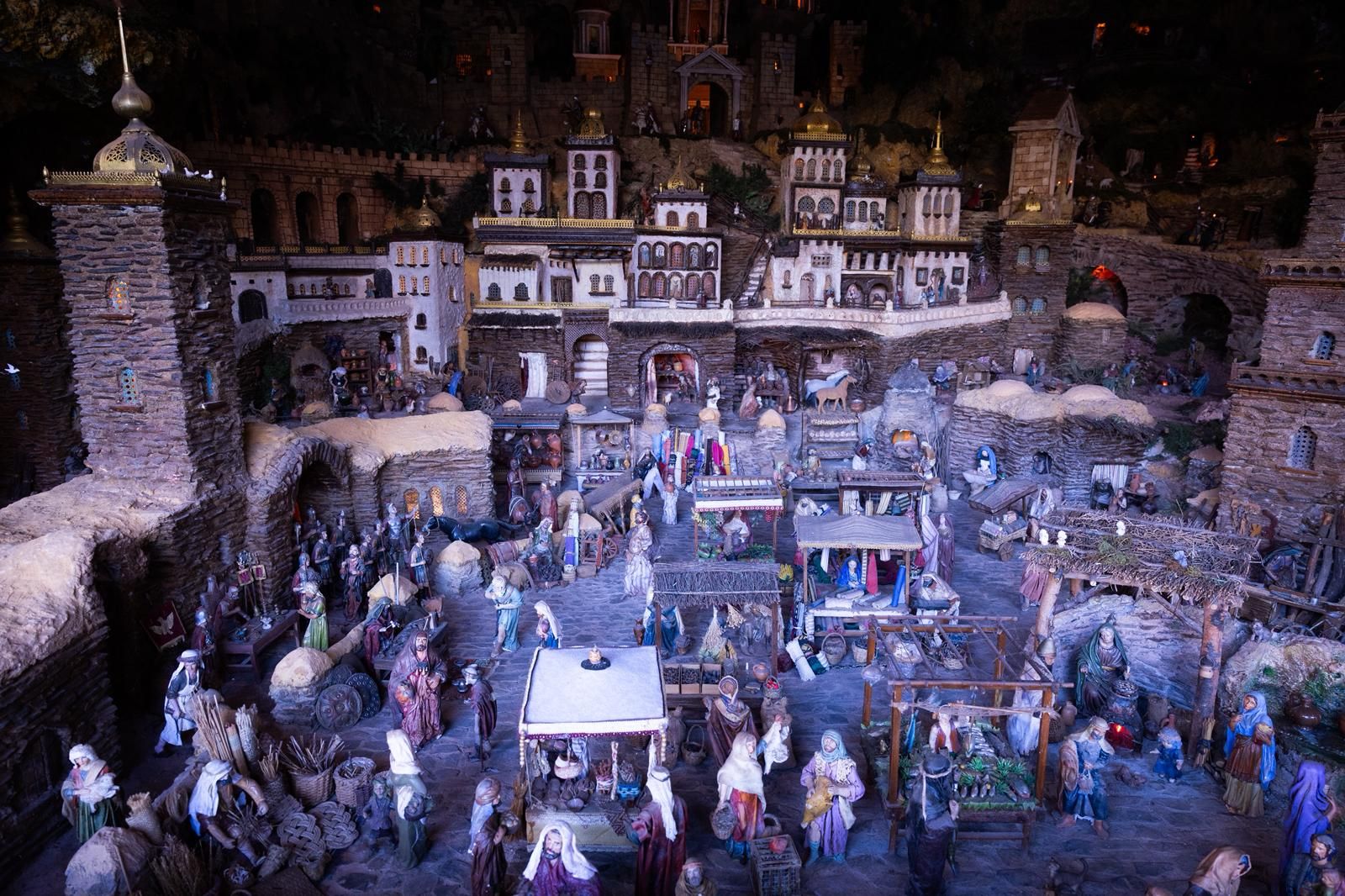 Nativity scenes around the city in pictures