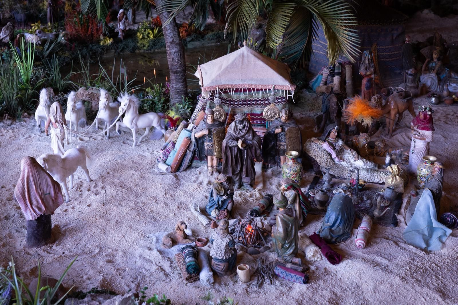 Nativity scenes around the city in pictures