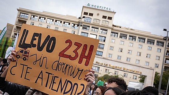A day in the life of on-call doctors in Spain: 24-hour shifts, mid-night critical decisions and frenetic pace