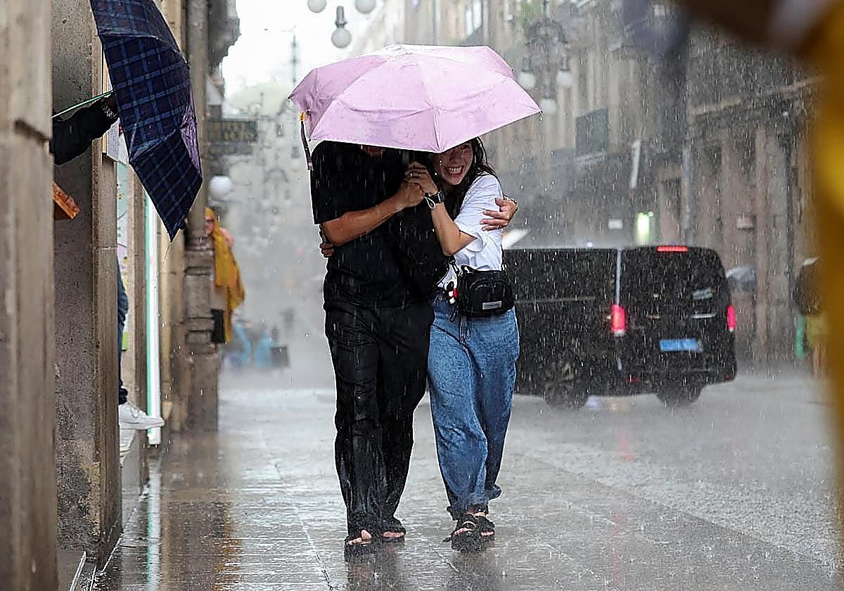Experts warn of heavy rainfall in Andalucía: five provinces on alert for showers and strong winds