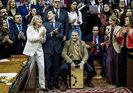 The Andalusian Parliament bids farewell until 2026 with Christmas carols.