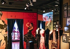 The dress room is where costumes and memorabilia from the classic era of flamenco can be viewed.