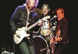 Band of Friends perform a tribute to guitarist Rory Gallagher.