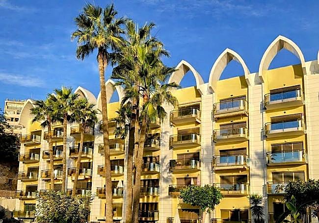 The residential building in Bajondillo.