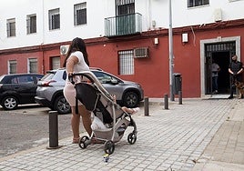 Eviction from a squatted house in Seville