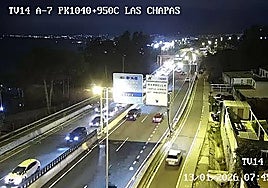 Photo of the traffic jam that formed after the incident in the early hours of Tuesday morning.