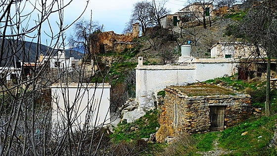 The village in Granada's Alpujarra that has no drinking water and its streets are unpaved