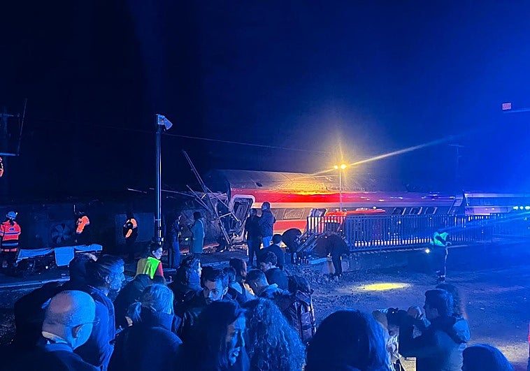 At least 21 dead and dozens injured after high-speed train from Malaga derails in Cordoba and collides with an oncoming train