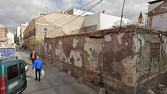 Number of tourist flats in Malaga's Trinidad district surges: Barcelona company plans to construct 12 more