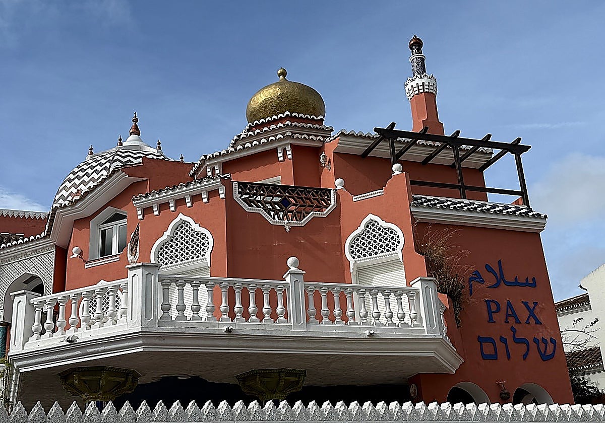 Benalmádena’s iconic ‘Casa de la Paz’ donated to town by 88-year-old owner