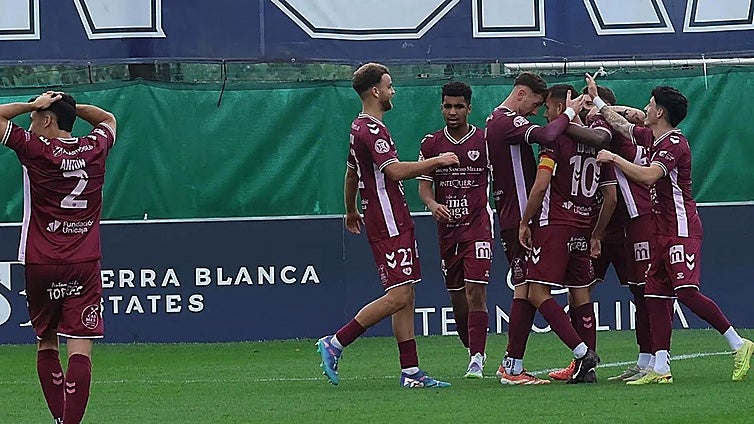 Antequera CF claim derby spoils to further sink Marbella FC
