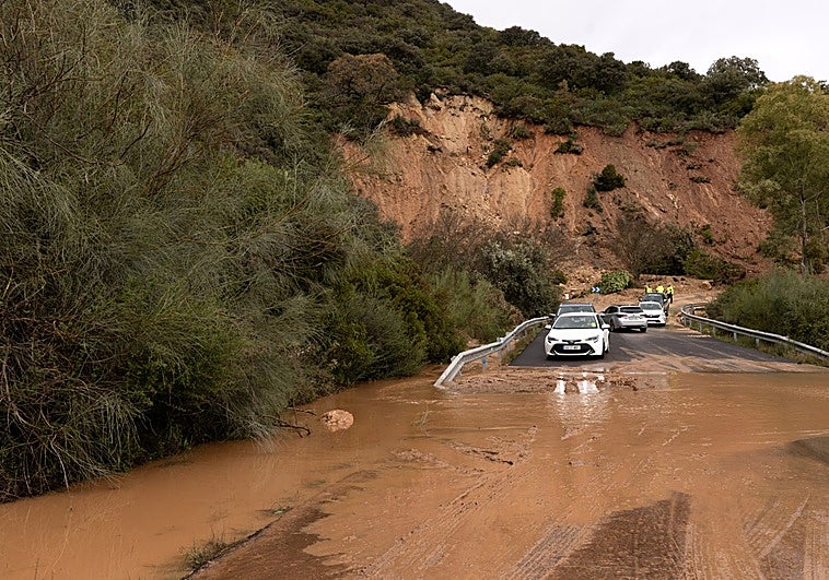 Malaga allocates first €15m for road repairs after catastrophic storms