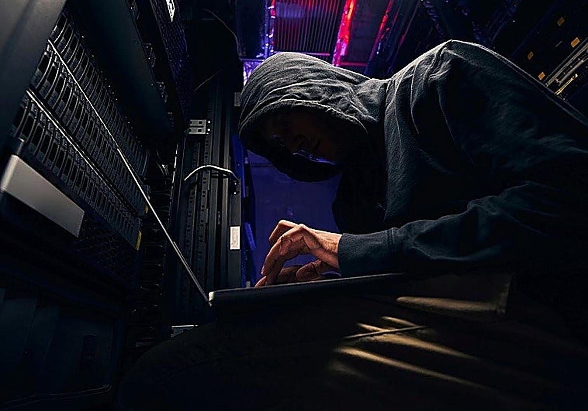 How a Tenerife hacker stayed at the Ritz Madrid for €0.01: Operation Drago arrest details