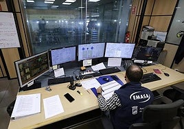 A technician controls the Emasa supply from El Atabal.