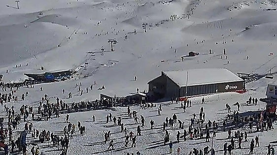 Sierra Nevada road closures in place to ease congestion as thousands flock to ski resort